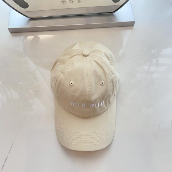repliche,replica,perfette,siti di,affidabili,migliori siti,dove comprare,1:1,scarpe da ginnastica Nuovo berretto da baseball ricamato in puro cotone di MiuMiu