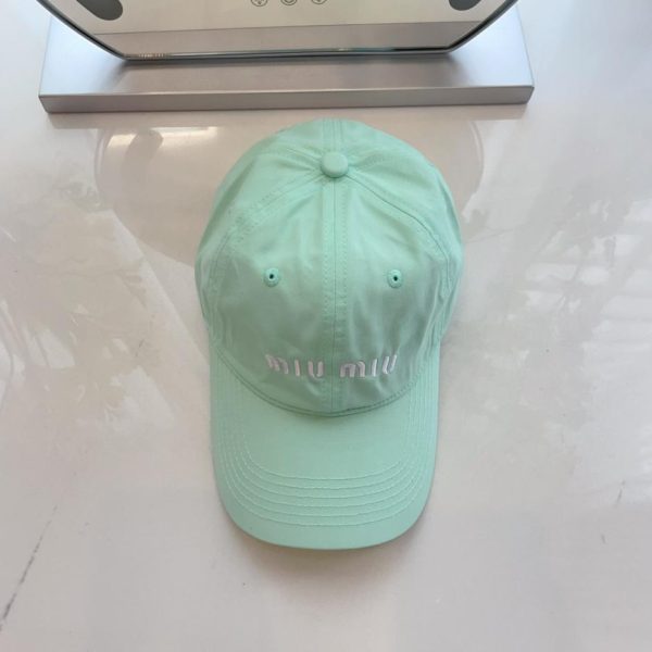 repliche,replica,perfette,siti di,affidabili,migliori siti,dove comprare,1:1,scarpe da ginnastica Nuovo berretto da baseball ricamato in puro cotone di MiuMiu