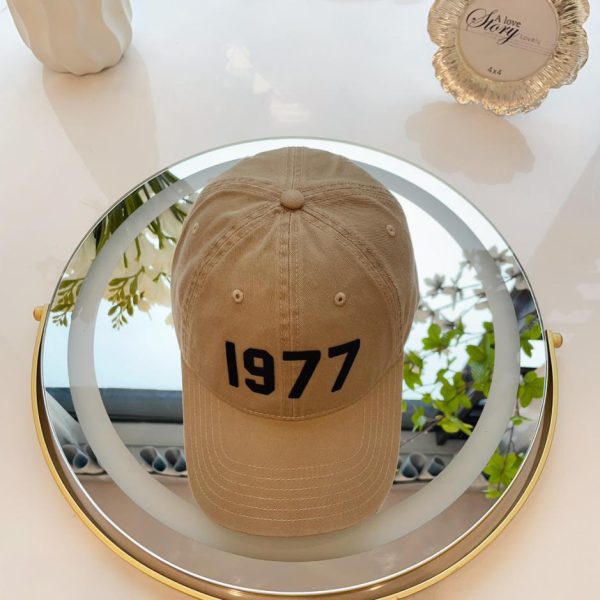 repliche,replica,perfette,siti di,affidabili,migliori siti,dove comprare,1:1,scarpe da ginnastica Cappellino da baseball con numero Essentials Frontline Trend 1977