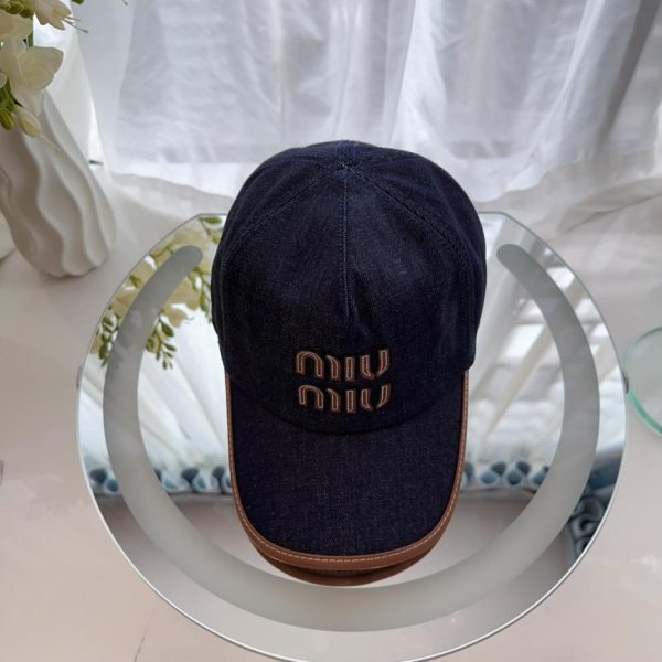 repliche,replica,perfette,siti di,affidabili,migliori siti,dove comprare,1:1,scarpe da ginnastica Nuovo berretto da baseball in denim di Miumiu