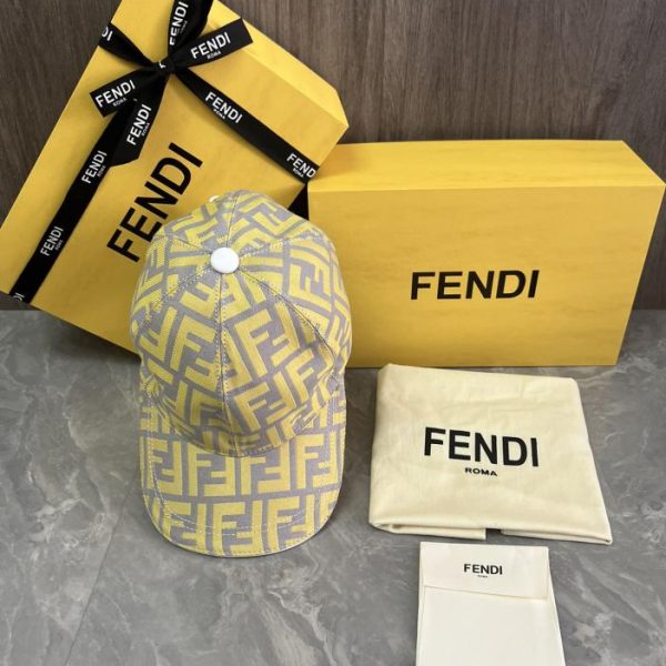 repliche,replica,perfette,siti di,affidabili,migliori siti,dove comprare,1:1,scarpe da ginnastica Classico berretto da baseball Fendi
