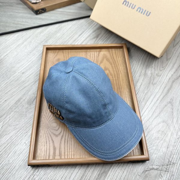 repliche,replica,perfette,siti di,affidabili,migliori siti,dove comprare,1:1,scarpe da ginnastica Ultimo modello di MiuMiu