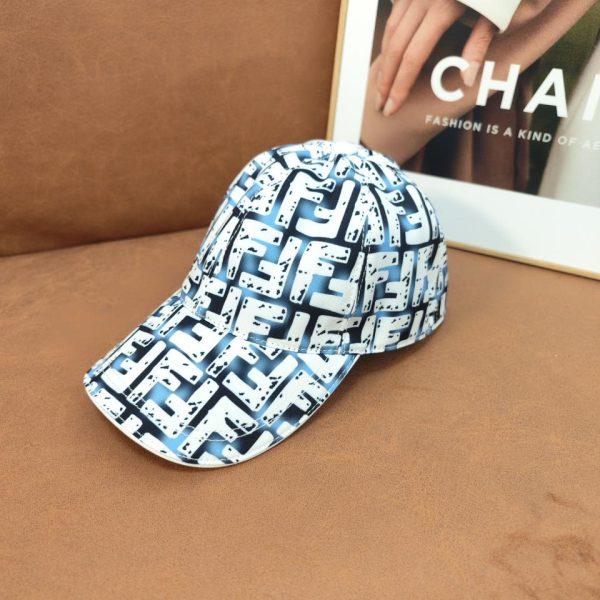 repliche,replica,perfette,siti di,affidabili,migliori siti,dove comprare,1:1,scarpe da ginnastica Cappello da baseball di Fendi