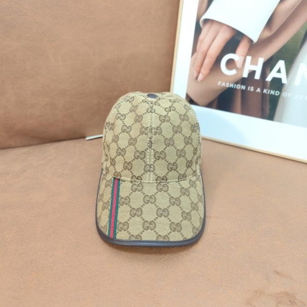 repliche,replica,perfette,siti di,affidabili,migliori siti,dove comprare,1:1,scarpe da ginnastica Cappello da baseball floreale con web Gucci