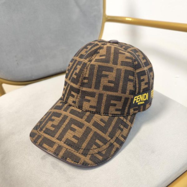 repliche,replica,perfette,siti di,affidabili,migliori siti,dove comprare,1:1,scarpe da ginnastica Cappello da baseball Fendi con nastro alto