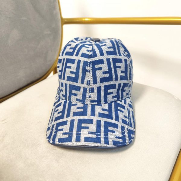 repliche,replica,perfette,siti di,affidabili,migliori siti,dove comprare,1:1,scarpe da ginnastica Cappellino da baseball Fendi nuovo stile