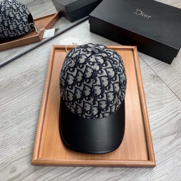 repliche,replica,perfette,siti di,affidabili,migliori siti,dove comprare,1:1,scarpe da ginnastica Cuciture sui bordi in pelle Dior ultimo stile