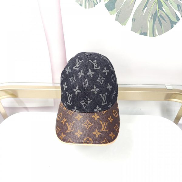 repliche,replica,perfette,siti di,affidabili,migliori siti,dove comprare,1:1,scarpe da ginnastica Berretto da baseball Louis Vuitton in pelle nera e floreale
