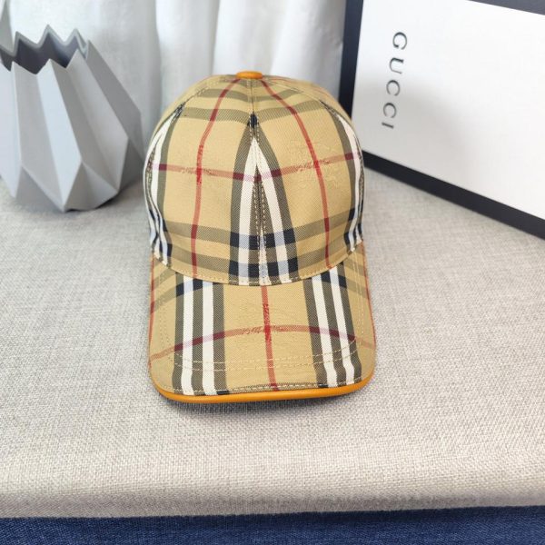 repliche,replica,perfette,siti di,affidabili,migliori siti,dove comprare,1:1,scarpe da ginnastica Berretto da baseball in cavallino scozzese di Burberry