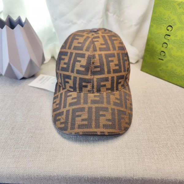 repliche,replica,perfette,siti di,affidabili,migliori siti,dove comprare,1:1,scarpe da ginnastica Classico berretto da baseball Fendi