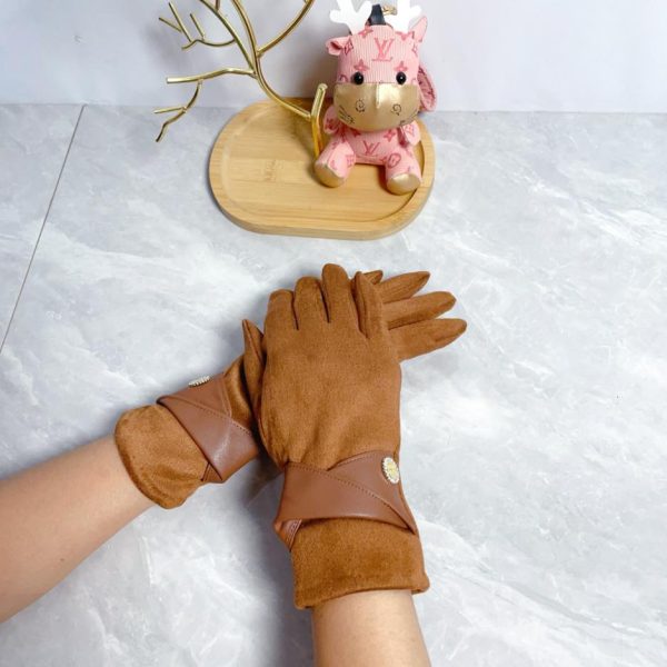 repliche,replica,perfette,siti di,affidabili,migliori siti,dove comprare,1:1,scarpe da ginnastica Guanti da donna in montone MiuMiu