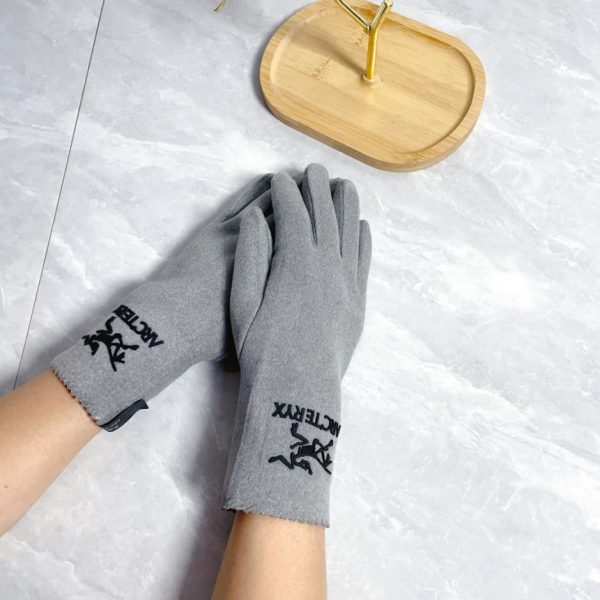 repliche,replica,perfette,siti di,affidabili,migliori siti,dove comprare,1:1,scarpe da ginnastica Arcteryx 2024 Guanti in lana autunno e inverno Taglia unica per tutti