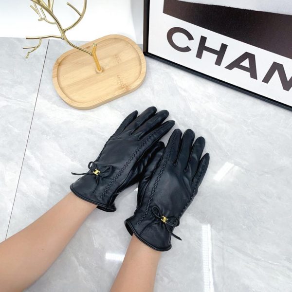 repliche,replica,perfette,siti di,affidabili,migliori siti,dove comprare,1:1,scarpe da ginnastica Celine [Top Quality] Nuovi guanti da donna in montone con fodera in cashmere