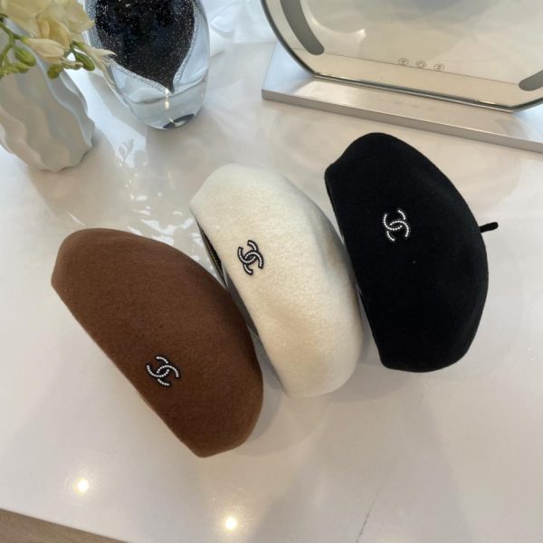 repliche,replica,perfette,siti di,affidabili,migliori siti,dove comprare,1:1,scarpe da ginnastica Berretto Chanel in lana nuova