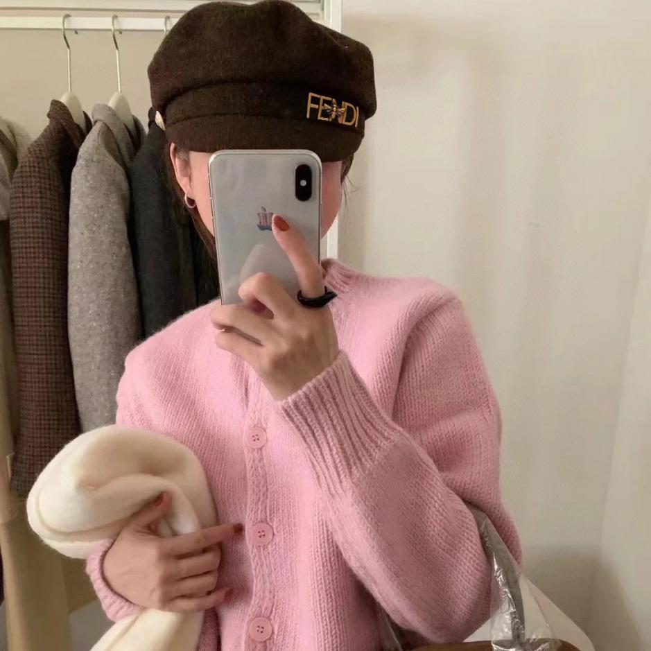 repliche,replica,perfette,siti di,affidabili,migliori siti,dove comprare,1:1,scarpe da ginnastica Fendi nuovo cappello da strillone con berretto militare in cashmere autunno e inverno repliche,replica,perfette,siti di,affidabili,migliori siti,dove comprare,1:1,scarpe da ginnastica Fendi nuovo cappello da strillone con berretto militare in cashmere autunno e inverno