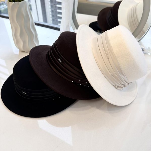 Cappello piatto in feltro di lana vergine CELINE