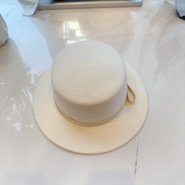 Nuovo cappello piatto YSL in lana autunno inverno