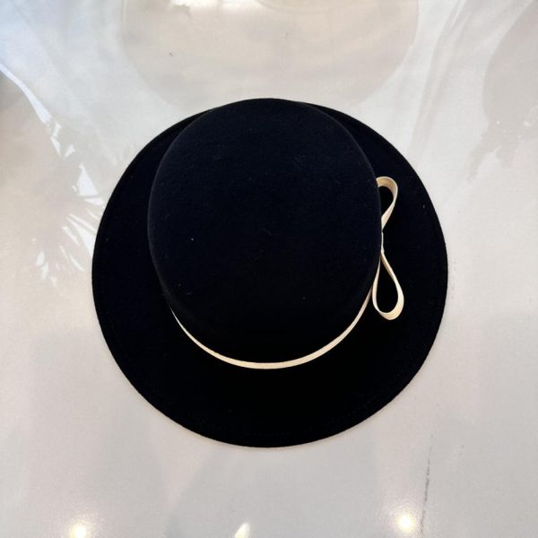 repliche,replica,perfette,siti di,affidabili,migliori siti,dove comprare,1:1,scarpe da ginnastica Nuovo cappello piatto YSL in lana autunno inverno