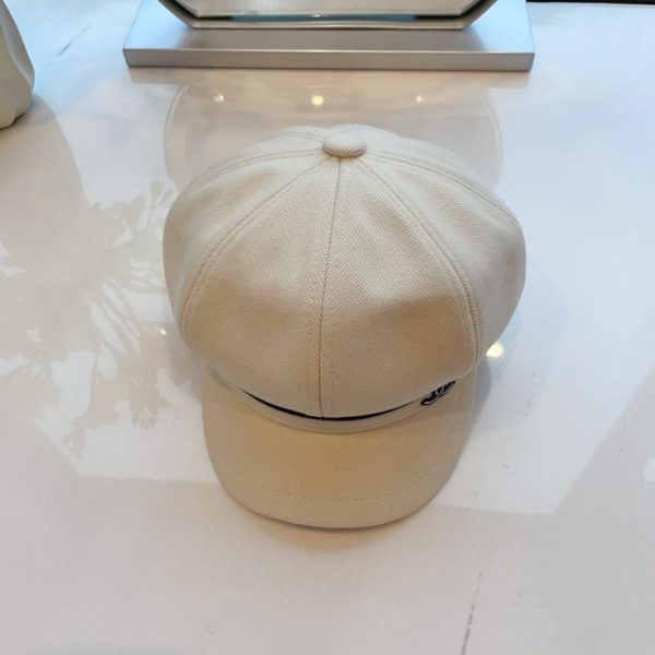 repliche,replica,perfette,siti di,affidabili,migliori siti,dove comprare,1:1,scarpe da ginnastica Chanel Xiaoxiang nuovo berretto con visiera ottagonale cat-eye spazzolato