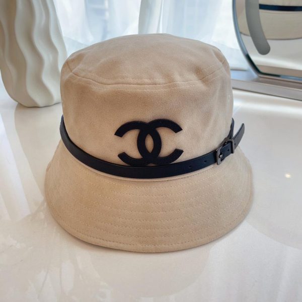 repliche,replica,perfette,siti di,affidabili,migliori siti,dove comprare,1:1,scarpe da ginnastica Il nuovo cappello a secchiello anti-pelliccia di Chanel