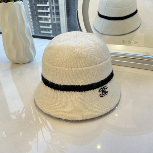 repliche,replica,perfette,siti di,affidabili,migliori siti,dove comprare,1:1,scarpe da ginnastica Nuovo cappello a secchiello Chanel con perle