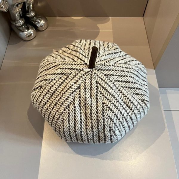 repliche,replica,perfette,siti di,affidabili,migliori siti,dove comprare,1:1,scarpe da ginnastica Cappello da zucca ottagonale Burberry in stile retr貌, berretto