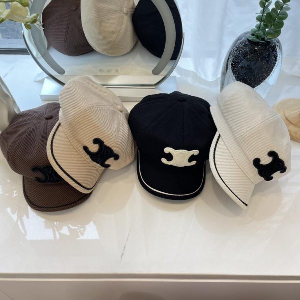 repliche,replica,perfette,siti di,affidabili,migliori siti,dove comprare,1:1,scarpe da ginnastica CELINE nuovo berretto ottagonale autunno e inverno Logo ricamato Arco di Trionfo