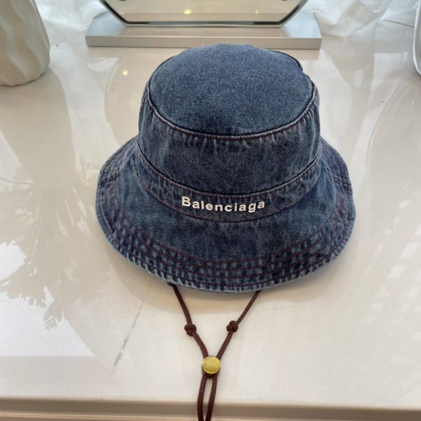 repliche,replica,perfette,siti di,affidabili,migliori siti,dove comprare,1:1,scarpe da ginnastica Nuovo cappello da pescatore in denim di Balenciaga per uomo e donna