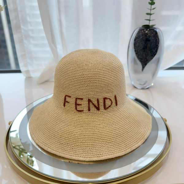 repliche,replica,perfette,siti di,affidabili,migliori siti,dove comprare,1:1,scarpe da ginnastica Fendi nuovo cappello a secchiello primaverile ed estivo