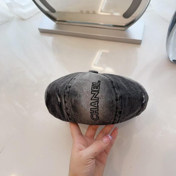 repliche,replica,perfette,siti di,affidabili,migliori siti,dove comprare,1:1,scarpe da ginnastica Nuovo berretto in denim di Chanel
