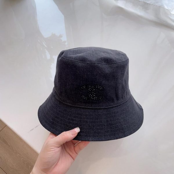 repliche,replica,perfette,siti di,affidabili,migliori siti,dove comprare,1:1,scarpe da ginnastica Chanel nuovo cappello da pescatore double face primavera ed estate
