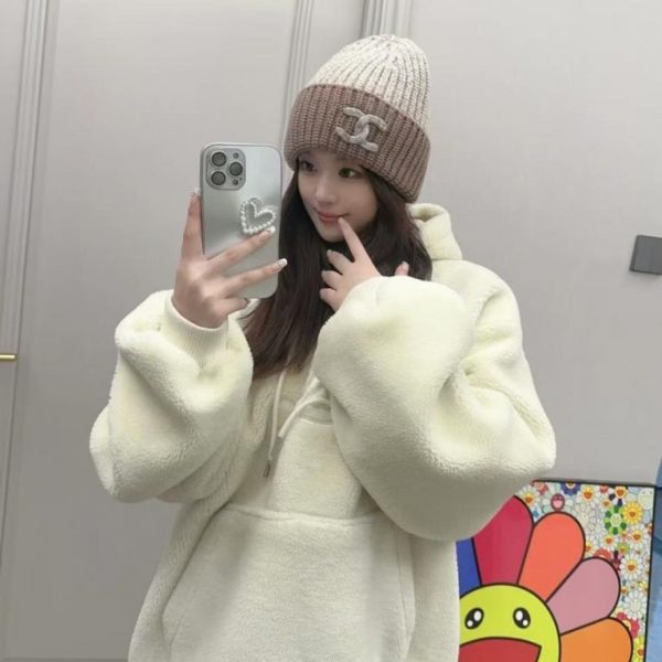repliche,replica,perfette,siti di,affidabili,migliori siti,dove comprare,1:1,scarpe da ginnastica Cappello lavorato a maglia Chanel Chanel