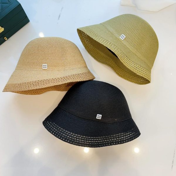 repliche,replica,perfette,siti di,affidabili,migliori siti,dove comprare,1:1,scarpe da ginnastica MiuMiu primavera ed estate nuovo cappello a secchiello da sole irregolare a treccia sottile