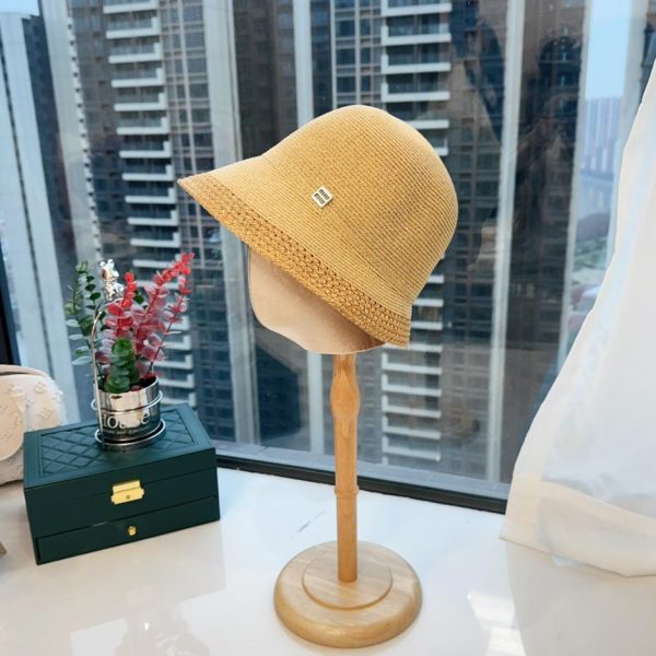 repliche,replica,perfette,siti di,affidabili,migliori siti,dove comprare,1:1,scarpe da ginnastica MiuMiu primavera ed estate nuovo cappello a secchiello da sole irregolare a treccia sottile