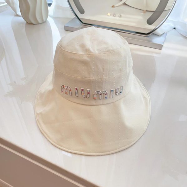 repliche,replica,perfette,siti di,affidabili,migliori siti,dove comprare,1:1,scarpe da ginnastica Nuovo cappello da pescatore con protezione solare di MiuMiu
