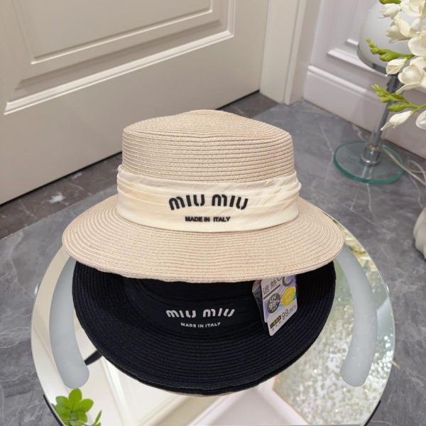 repliche,replica,perfette,siti di,affidabili,migliori siti,dove comprare,1:1,scarpe da ginnastica Nuovo cappello a cilindro piatto estivo di MiuMiu 24