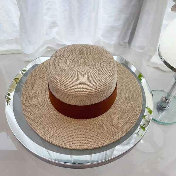 repliche,replica,perfette,siti di,affidabili,migliori siti,dove comprare,1:1,scarpe da ginnastica Nuovo cappello piatto Chanel in tessuto colorato