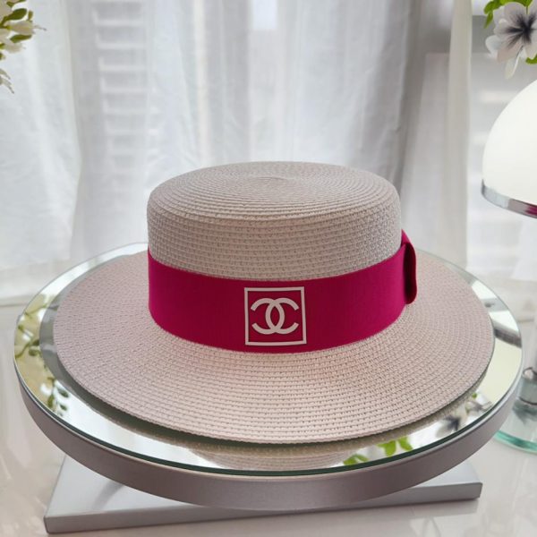 repliche,replica,perfette,siti di,affidabili,migliori siti,dove comprare,1:1,scarpe da ginnastica Nuovo cappello piatto Chanel in tessuto colorato