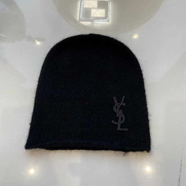repliche,replica,perfette,siti di,affidabili,migliori siti,dove comprare,1:1,scarpe da ginnastica Cappello in pile YSL autunno e inverno nuovo stile