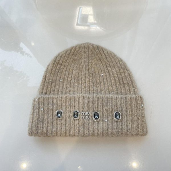 repliche,replica,perfette,siti di,affidabili,migliori siti,dove comprare,1:1,scarpe da ginnastica Miu Miu nuovo cappello lavorato a maglia sciolto dai colori vivaci