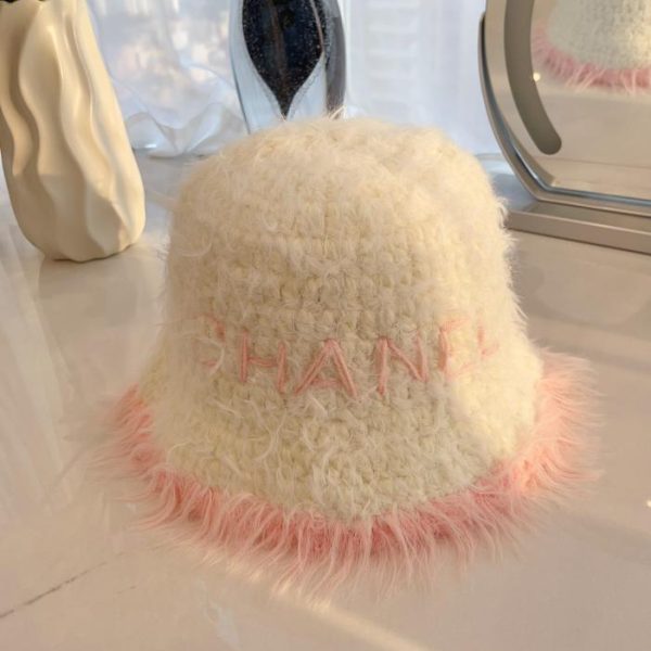 repliche,replica,perfette,siti di,affidabili,migliori siti,dove comprare,1:1,scarpe da ginnastica Nuovo cappello a secchiello lavorato a maglia di Chanel
