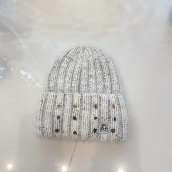 repliche,replica,perfette,siti di,affidabili,migliori siti,dove comprare,1:1,scarpe da ginnastica Toteme nuovo cappello lavorato a maglia in pelliccia di coniglio di colore misto autunno e inverno