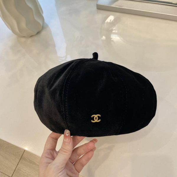 repliche,replica,perfette,siti di,affidabili,migliori siti,dove comprare,1:1,scarpe da ginnastica Nuovo berretto in velluto di Chanel