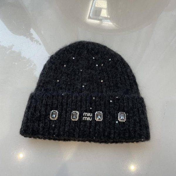 repliche,replica,perfette,siti di,affidabili,migliori siti,dove comprare,1:1,scarpe da ginnastica MiuMiu nuovo cappello lavorato a maglia sciolto dai colori vivaci