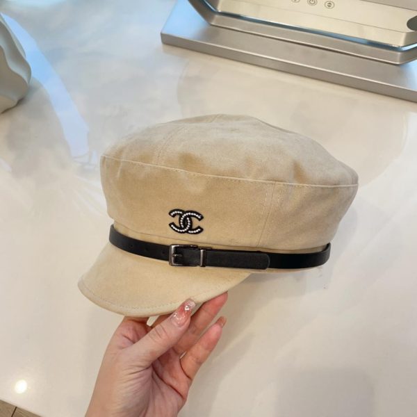 repliche,replica,perfette,siti di,affidabili,migliori siti,dove comprare,1:1,scarpe da ginnastica Nuovo berretto Chanel con linguetta in pelle scamosciata