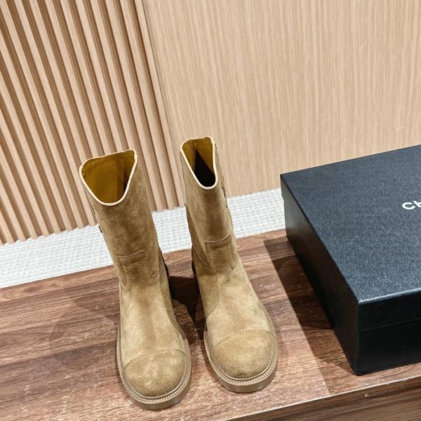 repliche,replica,perfette,siti di,affidabili,migliori siti,dove comprare,1:1,scarpe da ginnastica Chanel nuovi stivaletti da cavaliere autunno e inverno