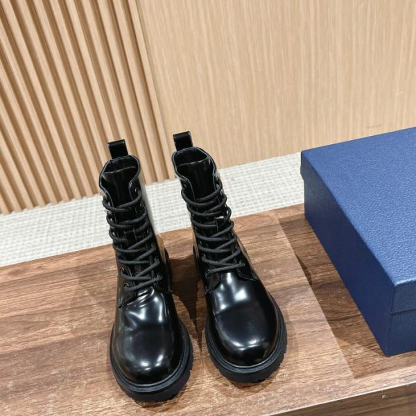 repliche,replica,perfette,siti di,affidabili,migliori siti,dove comprare,1:1,scarpe da ginnastica Dior nuovi stivali da moto autunno e inverno Martin stivali Chelsea corti