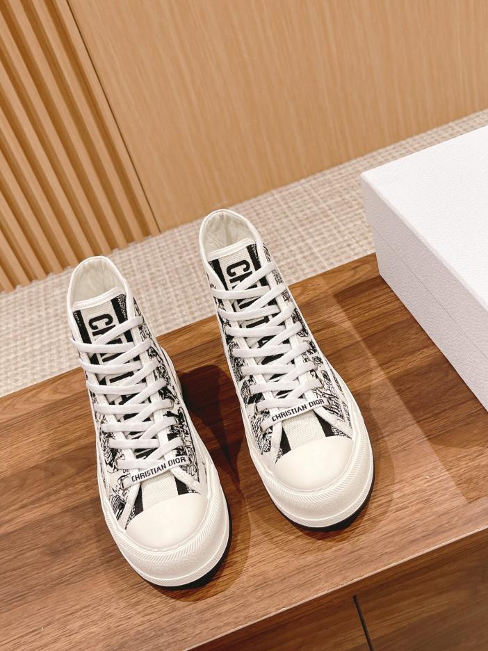 repliche,replica,perfette,siti di,affidabili,migliori siti,dove comprare,1:1,scarpe da ginnastica Scarpe Dior alte in tela con suola spessa ricamate per presbiopia repliche,replica,perfette,siti di,affidabili,migliori siti,dove comprare,1:1,scarpe da ginnastica Scarpe Dior alte in tela con suola spessa ricamate per presbiopia