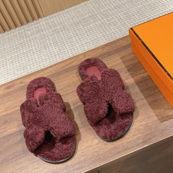 Pantofole Herm猫s modello coppia integrata in pelliccia