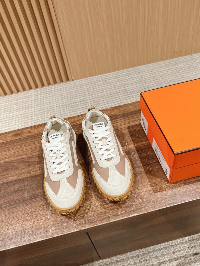 repliche,replica,perfette,siti di,affidabili,migliori siti,dove comprare,1:1,scarpe da ginnastica Le nuove sneakers di coppia di Herm猫s repliche,replica,perfette,siti di,affidabili,migliori siti,dove comprare,1:1,scarpe da ginnastica Le nuove sneakers di coppia di Herm猫s